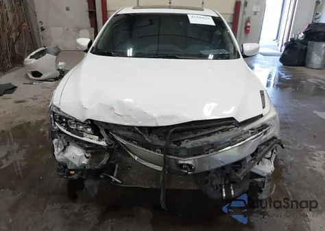 2018 Acura Ilx Premium Package/Technology Plus Package from USA, damaged, VIN 19UDE2F7XJA000832